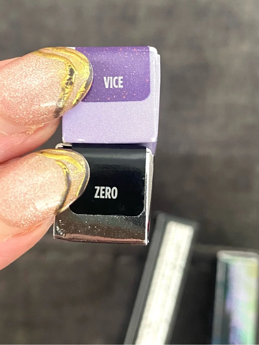 4 x NIB UD Urban Decay 24/7 Glide-On Eye Pencil Vice, Smoke, Legend, Zero